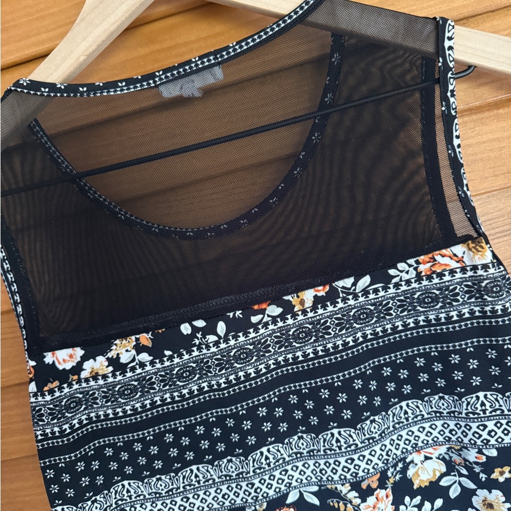 Blu Planet Floral Boho Tank Top Mesh Yoke Sleeveless Blouse | Size M - Picture 6 of 6